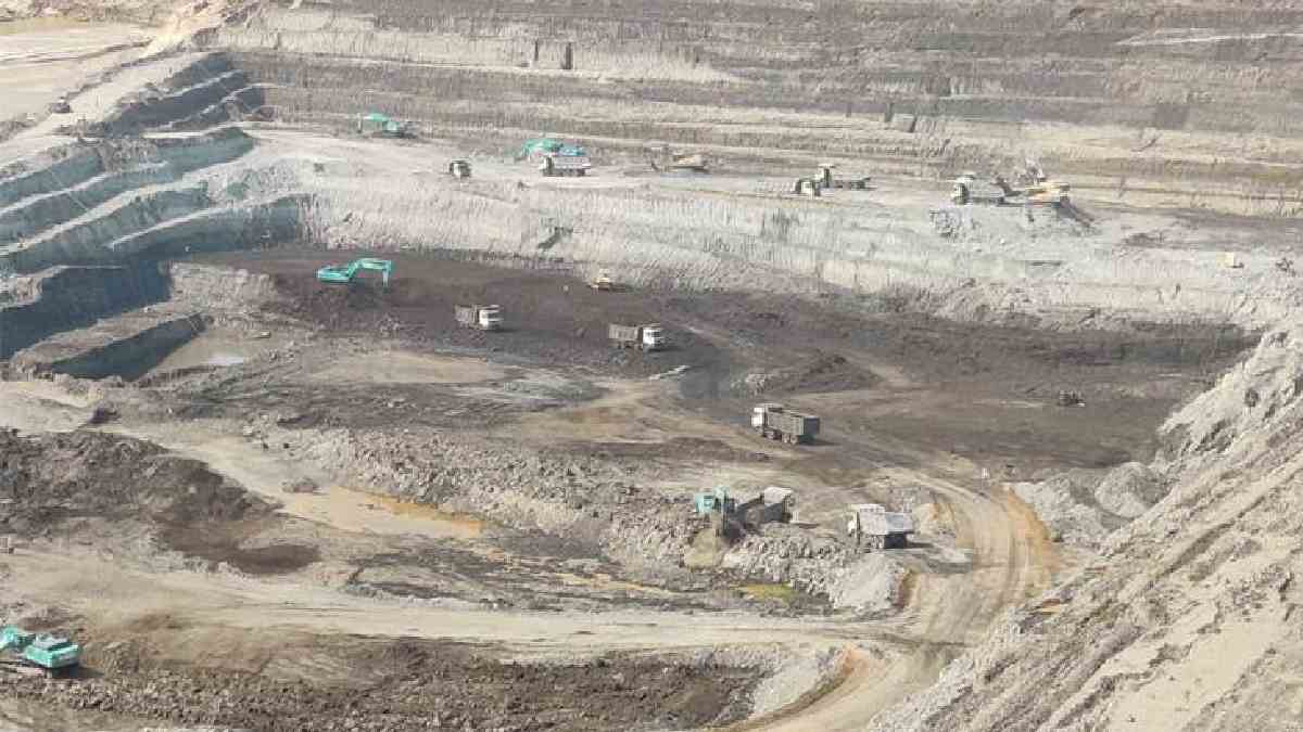EBITDA Soars 83%, Profit Declines as Miner Expands Into Coal-to-Chemicals and Rare Earths