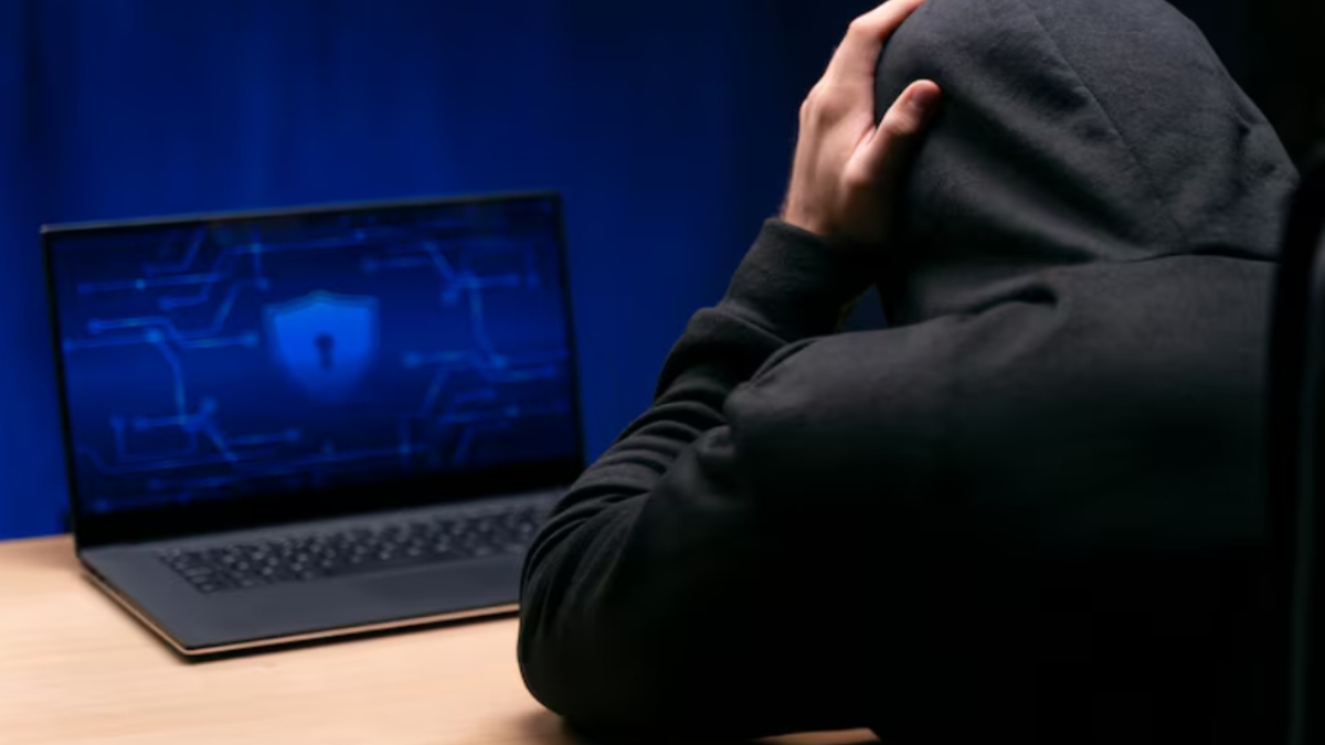 Bengaluru Digital Arrest Scam: Warehouse Employee Duped of ₹3.2 Lakh by Fake NIA Officials